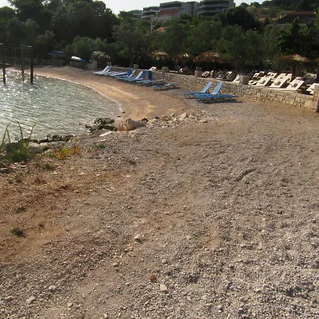 Apartmans And Dunjini Dvori 3*