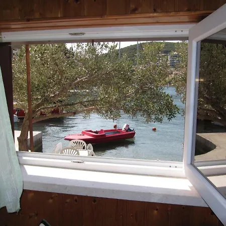 Apartmans And Dunjini Dvori 3* Korčula