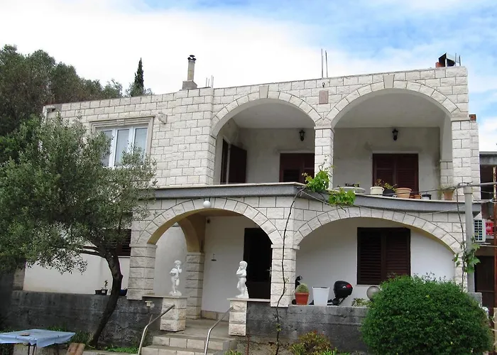 Apartmans And Dunjini Dvori Penzion Korčula