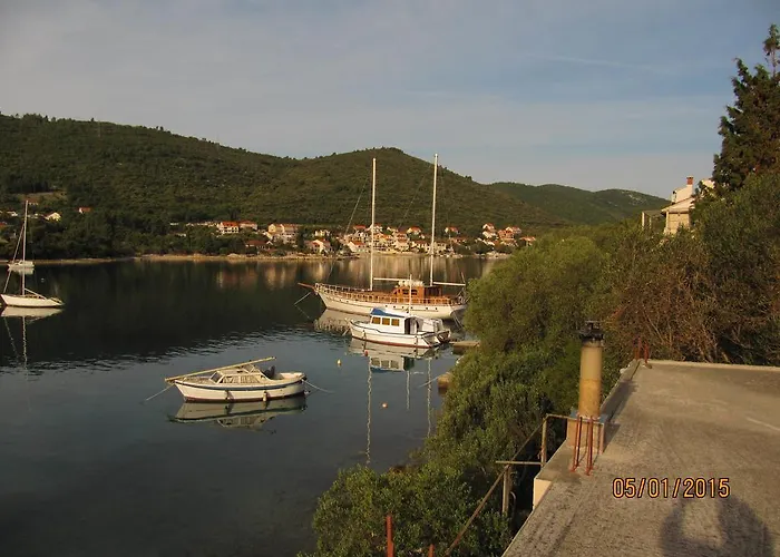 Apartmans And Dunjini Dvori Penzion Korčula