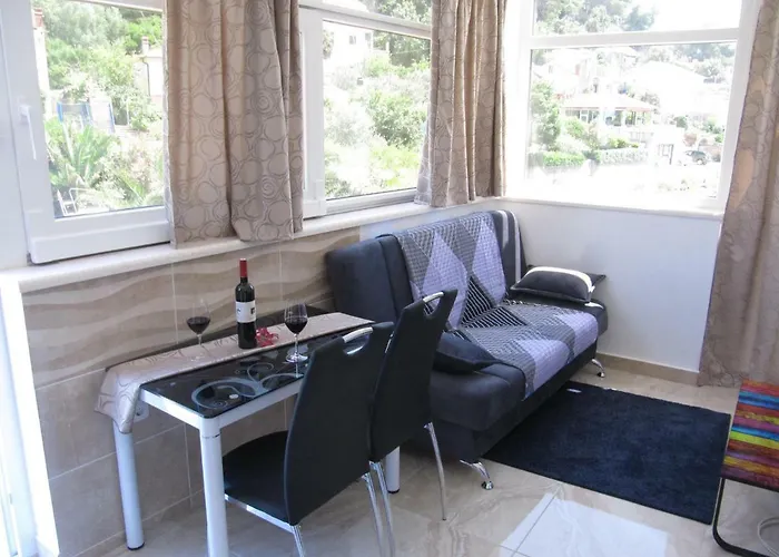 Apartmans And Dunjini Dvori Penzion Korčula