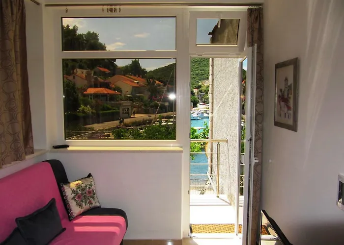 Apartmans And Dunjini Dvori Penzion 3*