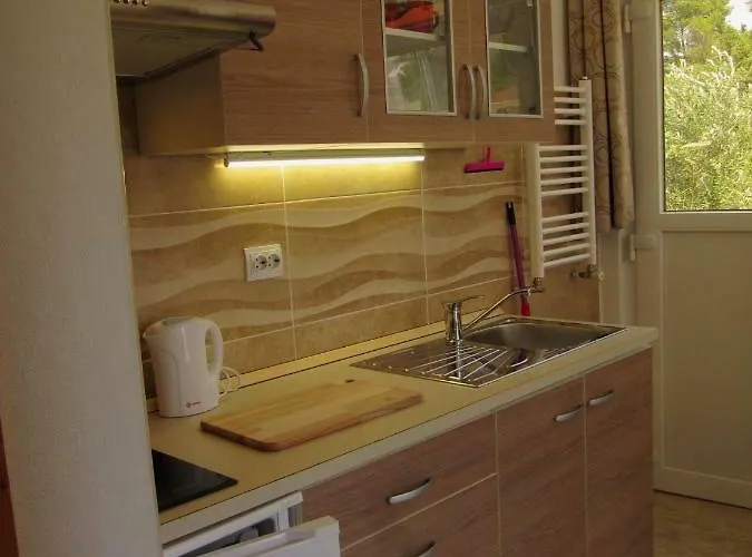 Apartmans And Dunjini Dvori