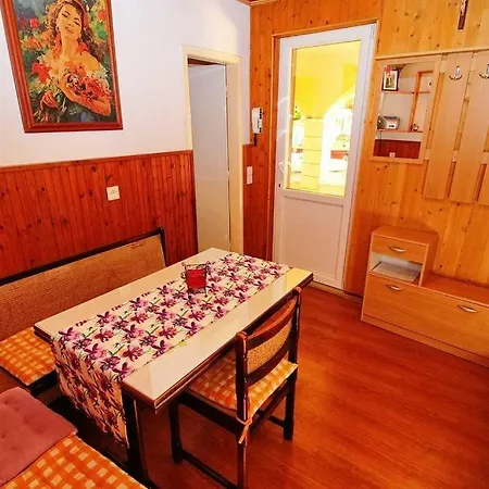 Apartmans And Dunjini Dvori 3* Korčula