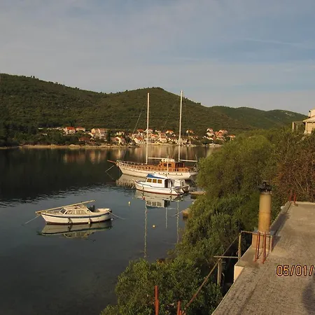 Apartmans And Dunjini Dvori Guest house Korcula Town