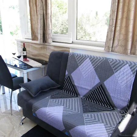 Apartmans And Dunjini Dvori